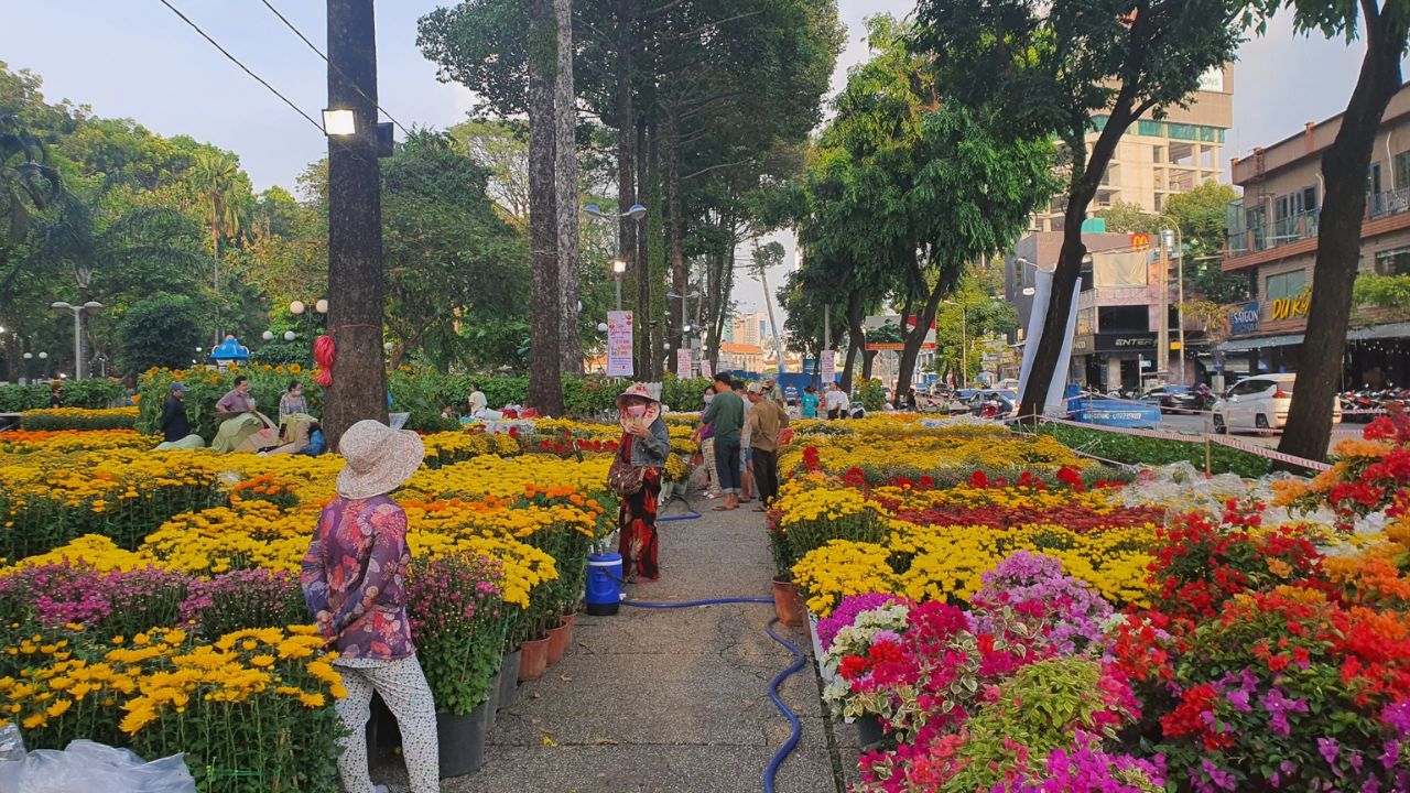 Mua Sắm Tết Âm Lịch - Lịch Trình Chuẩn Bị Cho Tết