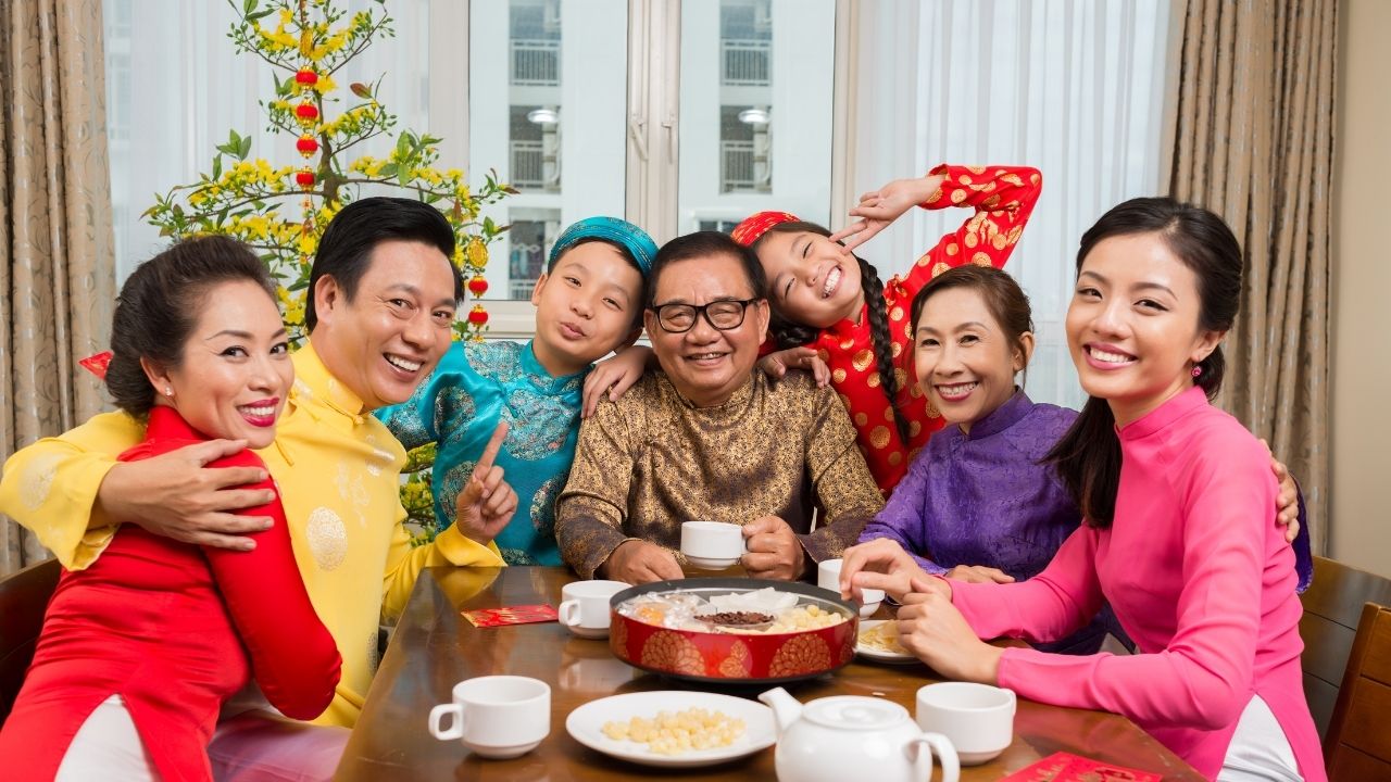 Ý Nghĩa Của Tết Âm Lịch Trong Văn Hóa Việt