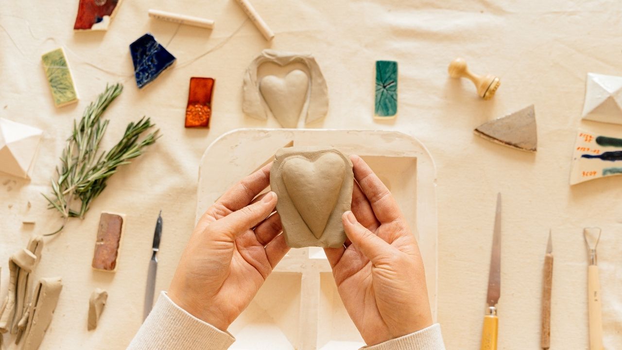 Cách Tạo Nên Món Quà Handmade Hoàn Hảo