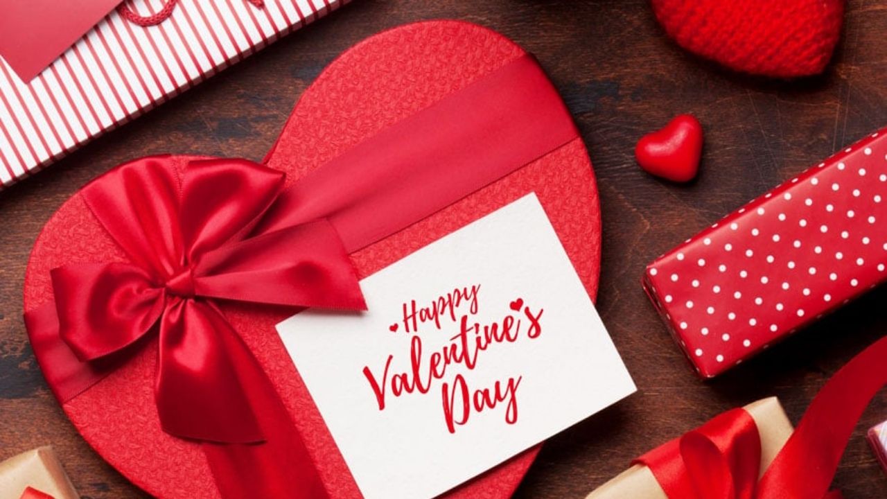 Mua Quà Valentine Cho Bạn Trai Ở Đâu?