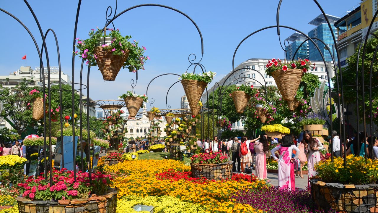 Tết Nguyên Đán Lòng Hiếu Thảo Và Tình Yêu Thương