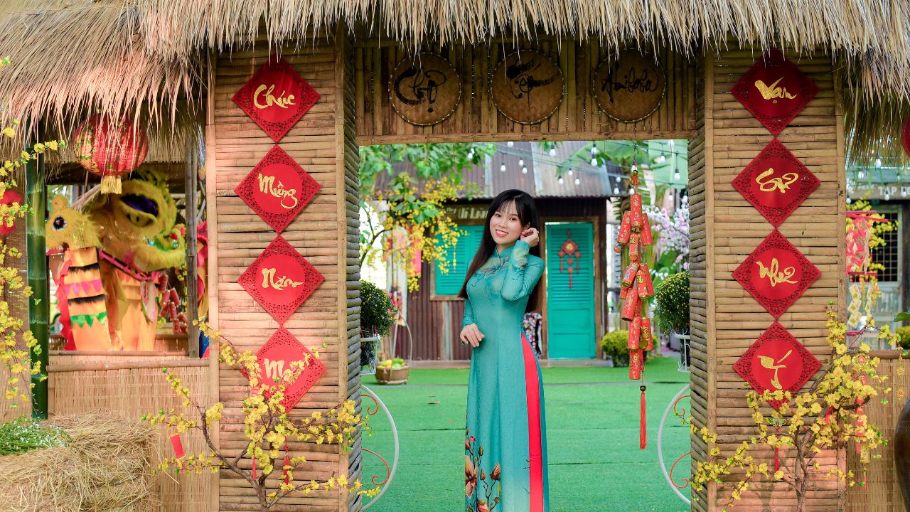 Cổng Chào Tết Với Hình Dáng Sáng Tạo
