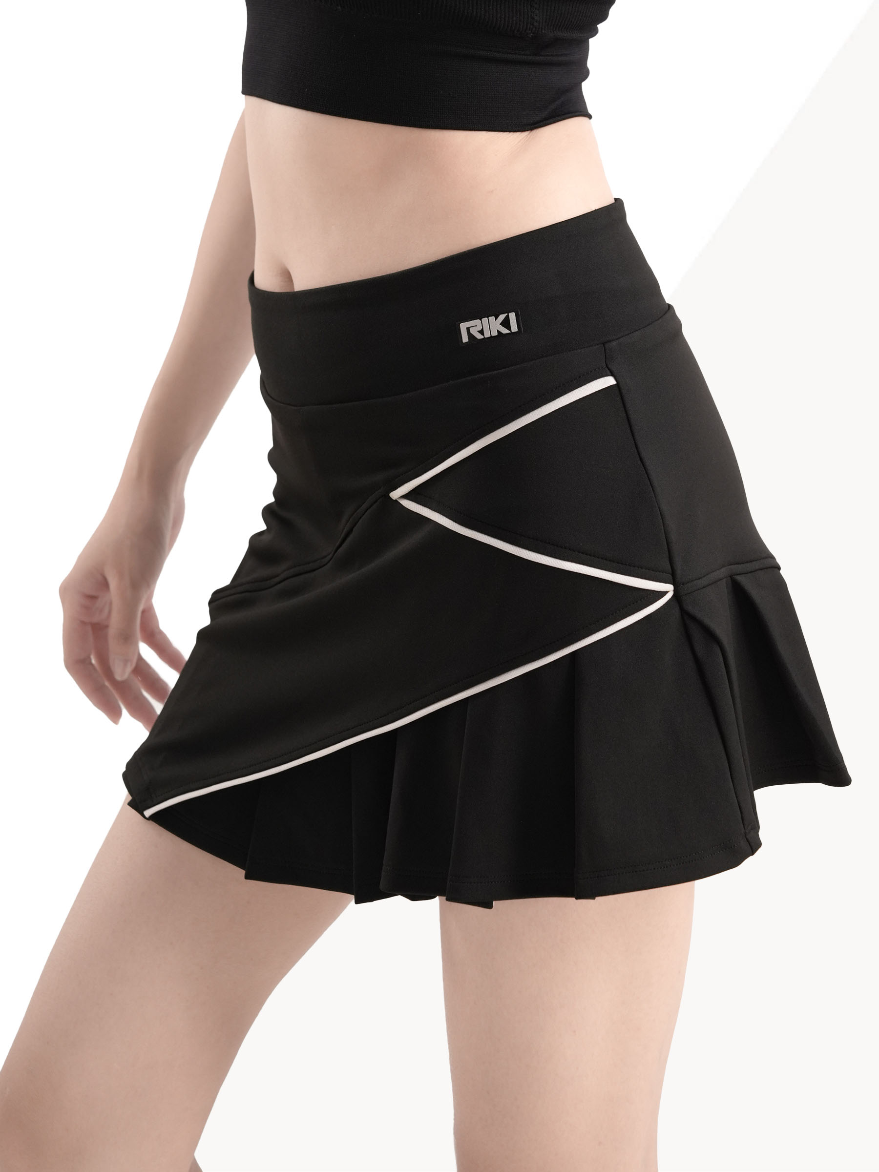 Váy Thể Thao RIKI VM04